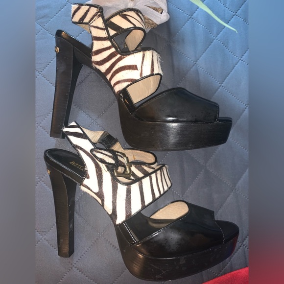 Vintage Michael Kors Platform Heels - Picture 5 of 17